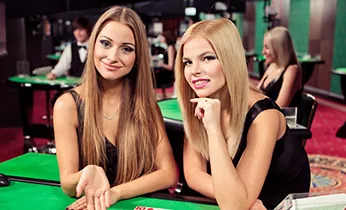 Hình ảnh đội ngũ phát triển sản phẩm của vm88 casino